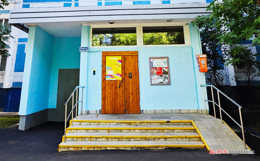 Северодвинская улица, дом 9, подъезд 3